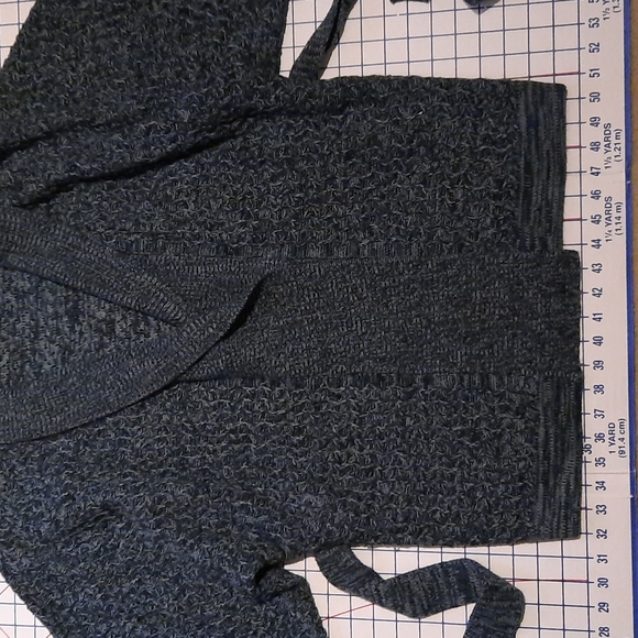 🌻 2/$30 Devoted Belted Cardigan - Picture 4 of 5